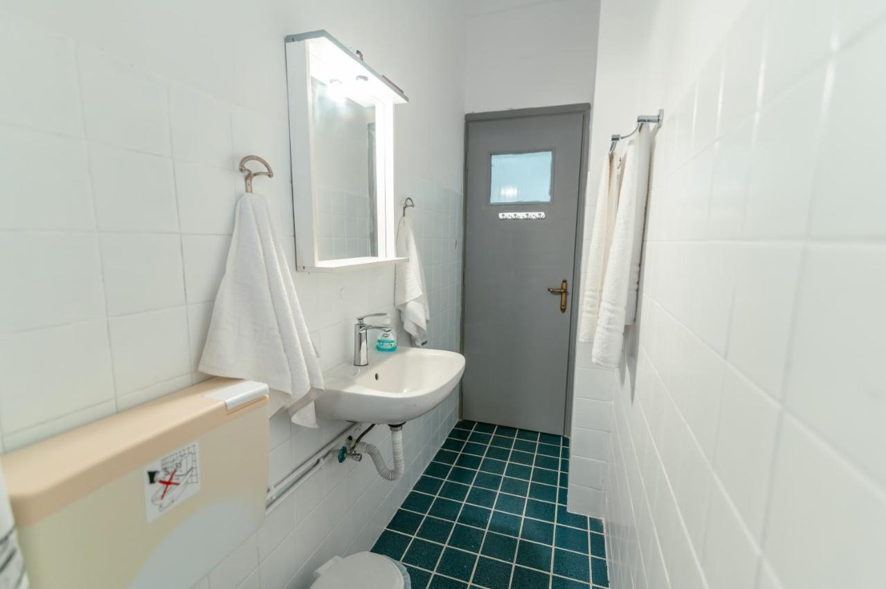 Kuburno House - Spacious - Close To The Beach Apartment 科斯镇 外观 照片